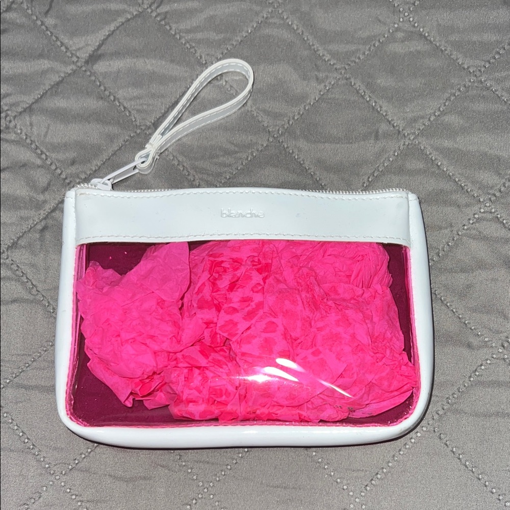 NWOT Blanche PVC Pink with white leather rimmed Ming pouch